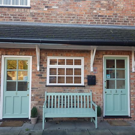 クルー Red Cow Nantwich Bed & Breakfast エクステリア 写真